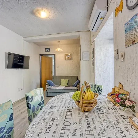 Appartamento By The Sea Selce, Crikvenica - 3240