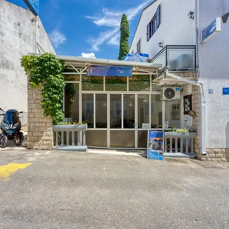 Appartamento By The Sea Selce, Crikvenica - 3240 *